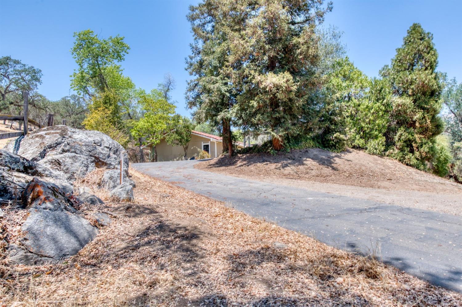 36170 Mistletoe Road Squaw Valley, CA 93675 - Photo 28 of 49 Gallery Image 28