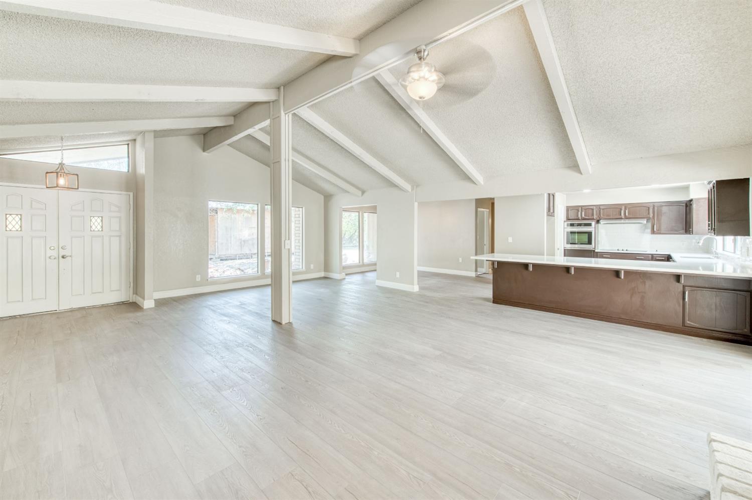 36170 Mistletoe Road Squaw Valley, CA 93675 - Photo 4 of 49 Gallery Image 4