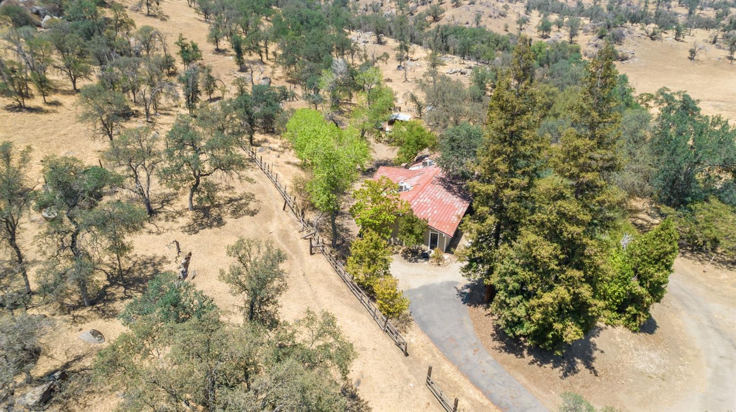 36170 Mistletoe Road Squaw Valley, CA 93675 - Photo 41 of 49 Gallery Image 41
