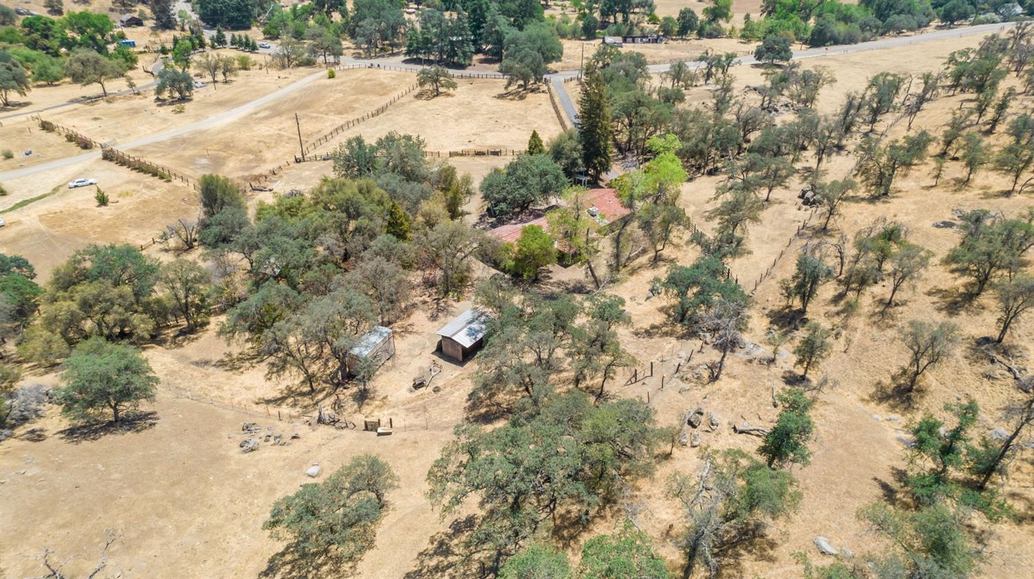 36170 Mistletoe Road Squaw Valley, CA 93675 - Photo 44 of 49 Gallery Image 44