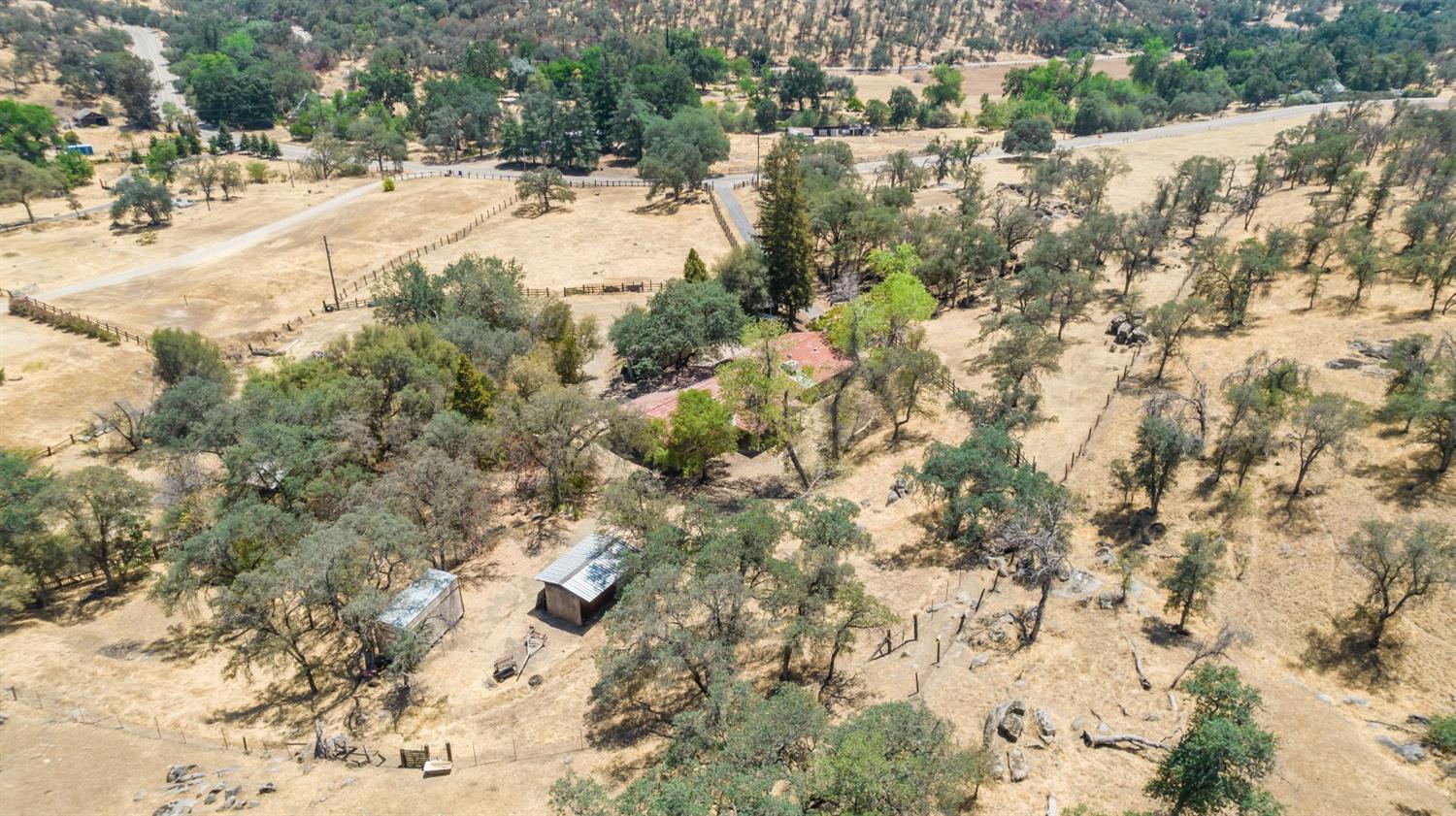 36170 Mistletoe Road Squaw Valley, CA 93675 - Photo 48 of 49 Gallery Image 48