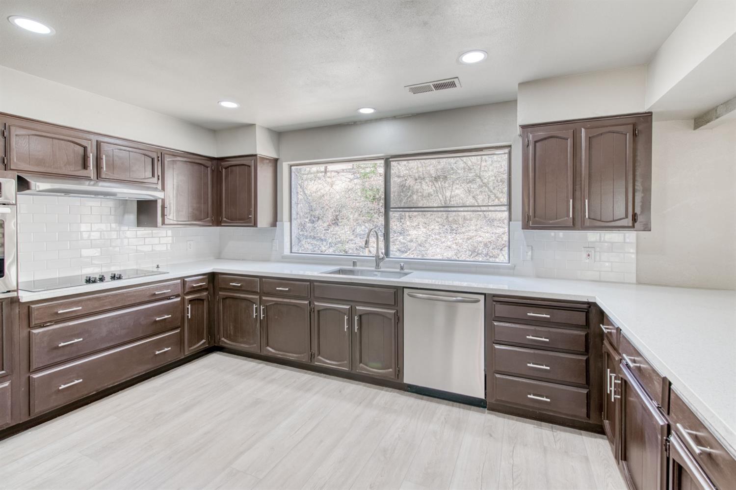 36170 Mistletoe Road Squaw Valley, CA 93675 - Photo 7 of 49 Gallery Image 7