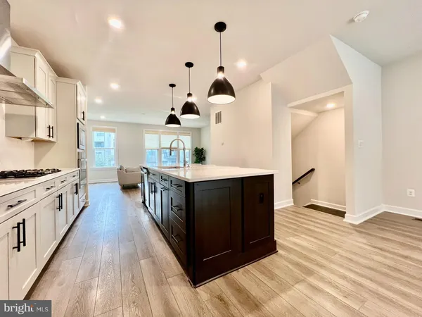 $3,800 | 2339 Water Promenade Avenue, Herndon, VA 20171