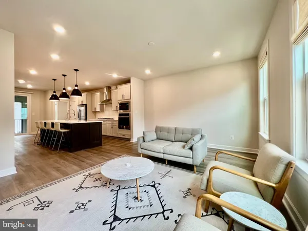 $3,800 | 2339 Water Promenade Avenue, Herndon, VA 20171