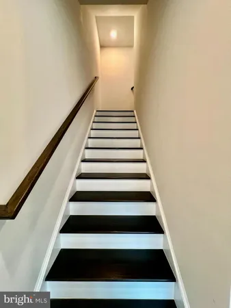 $3,800 | 2339 Water Promenade Avenue, Herndon, VA 20171