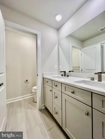 $3,800 | 2339 Water Promenade Avenue, Herndon, VA 20171