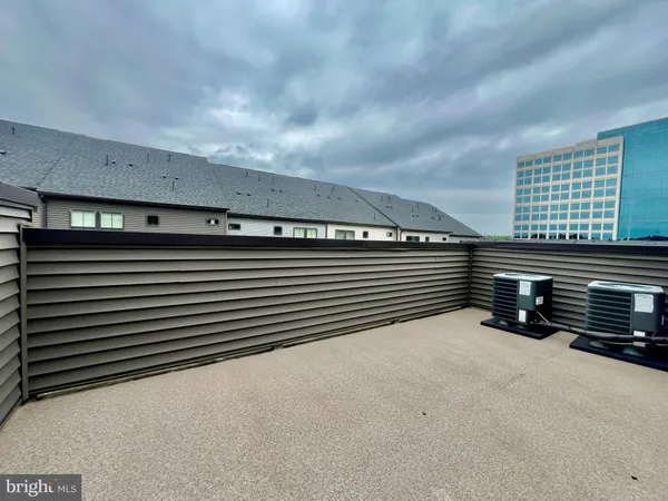 $3,800 | 2339 Water Promenade Avenue, Herndon, VA 20171