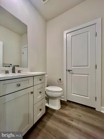 $3,800 | 2339 Water Promenade Avenue, Herndon, VA 20171