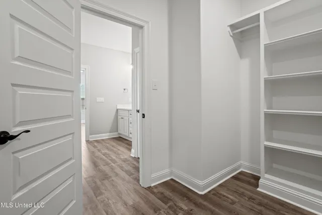 $395,500 | 6746 Maurepas Circle, Ocean Springs, MS 39564