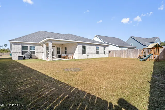 $395,500 | 6746 Maurepas Circle, Ocean Springs, MS 39564