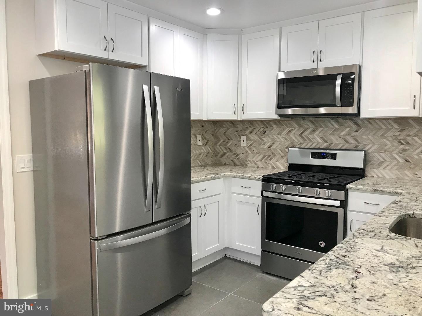 391 North Post Road Princeton Junction, NJ 08550 - Photo 6 of 16