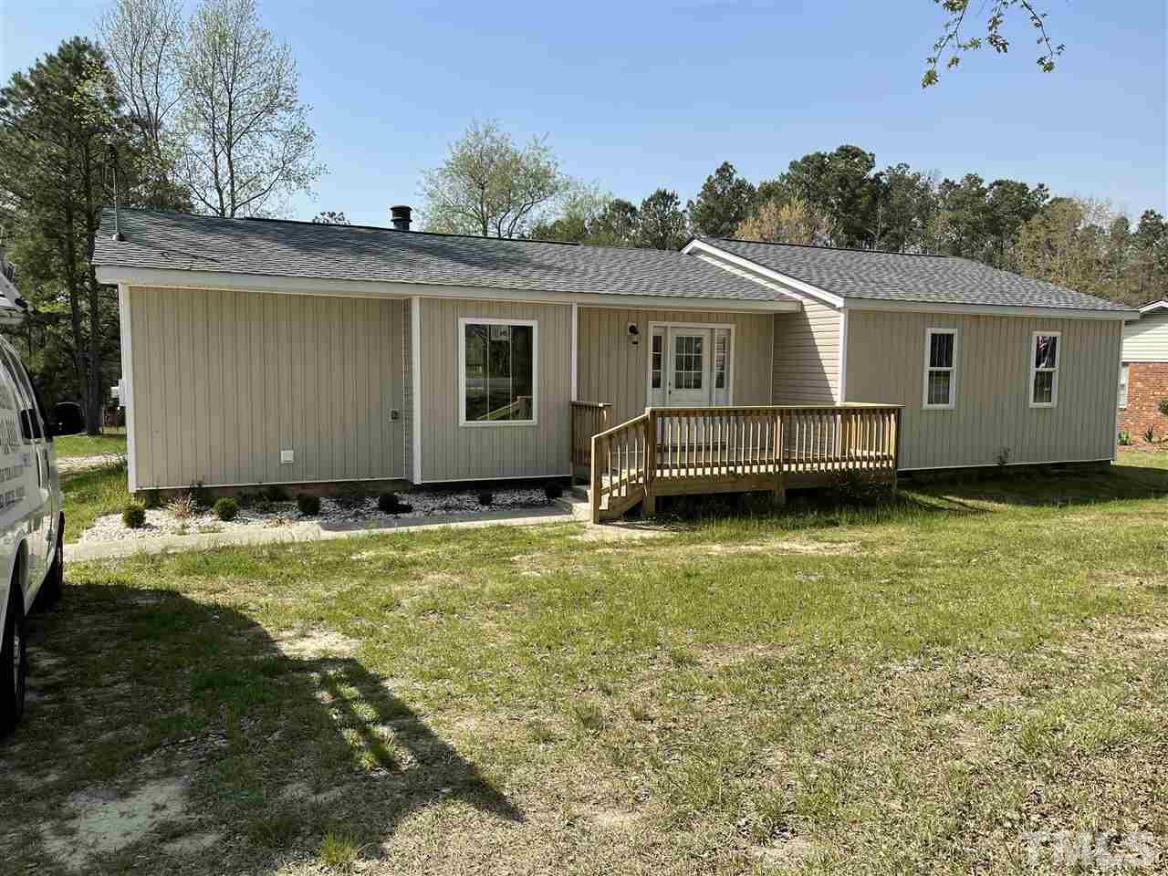 1096 Aquilla Road Benson, NC 27504 - Photo 1 of 3 Gallery Image 1
