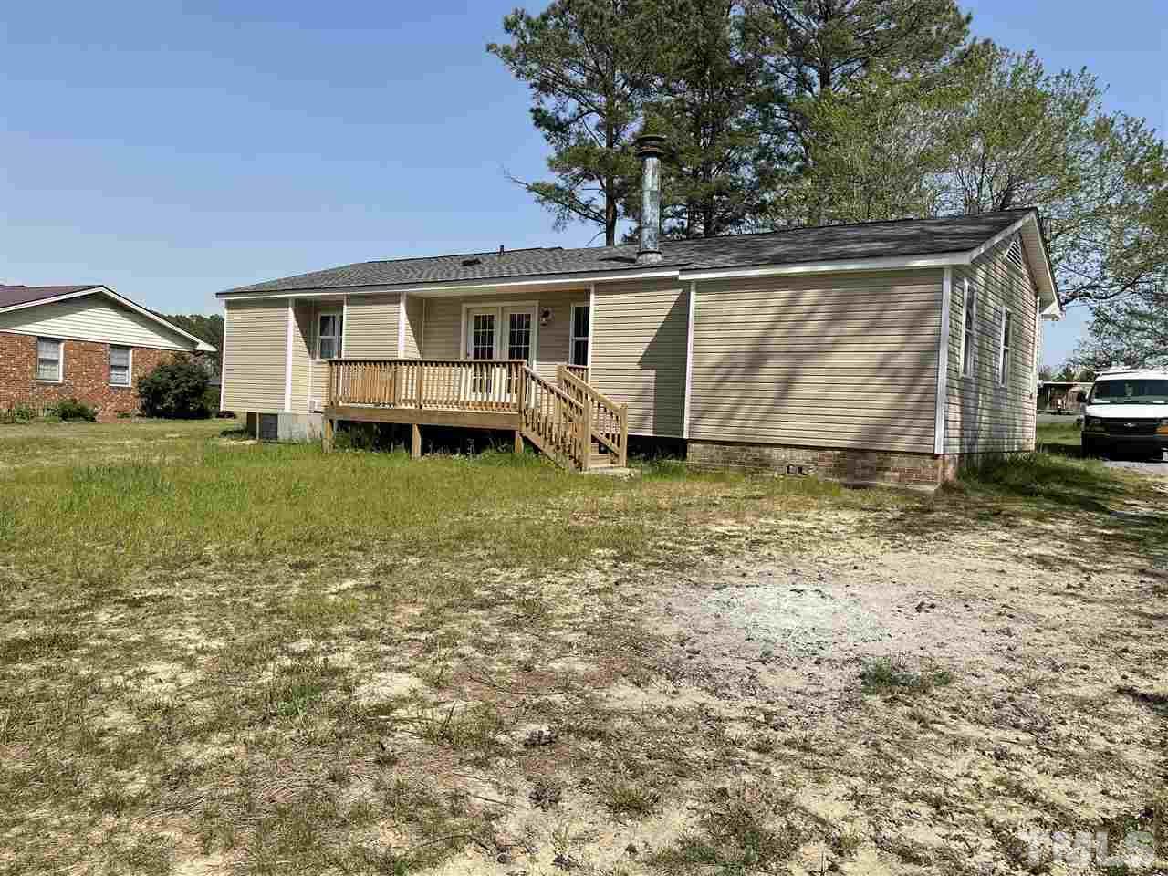 1096 Aquilla Road Benson, NC 27504 - Photo 2 of 3 Gallery Image 2
