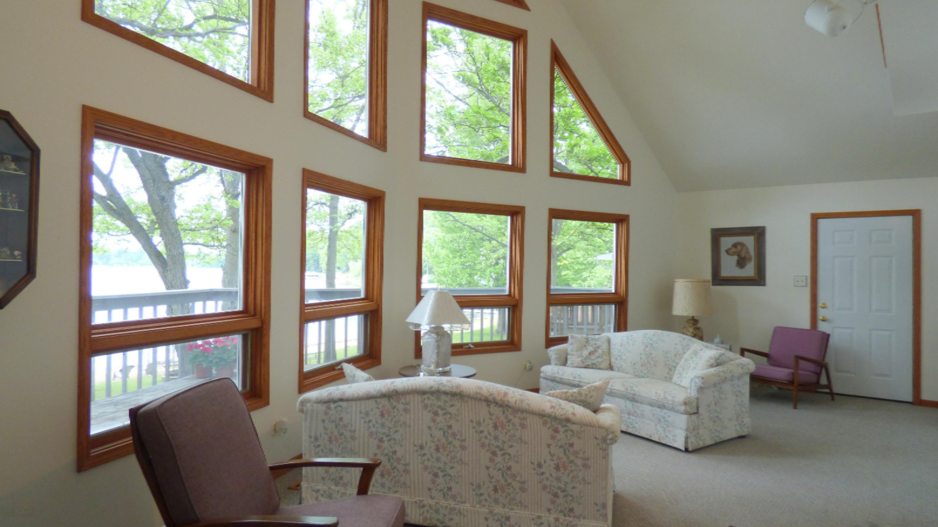 60293 Walnut Drive Decatur, MI 49045 - Photo 15 of 34 Living Room