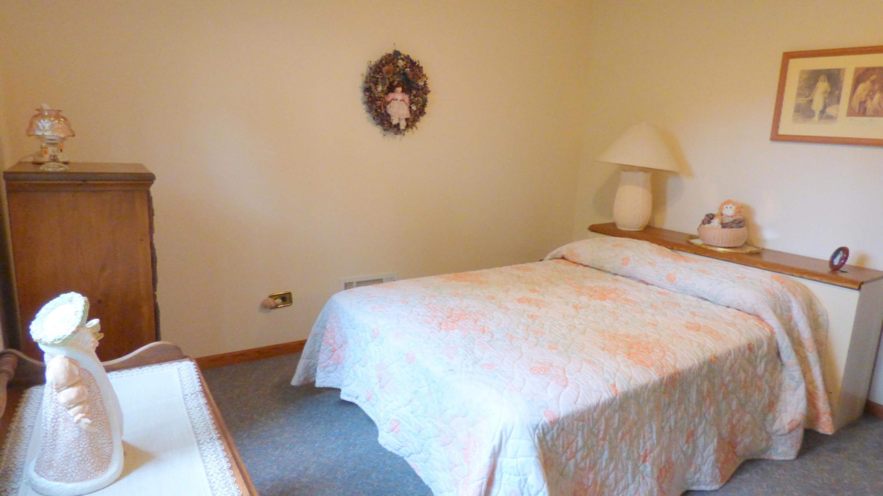 60293 Walnut Drive Decatur, MI 49045 - Photo 25 of 34 Bedroom