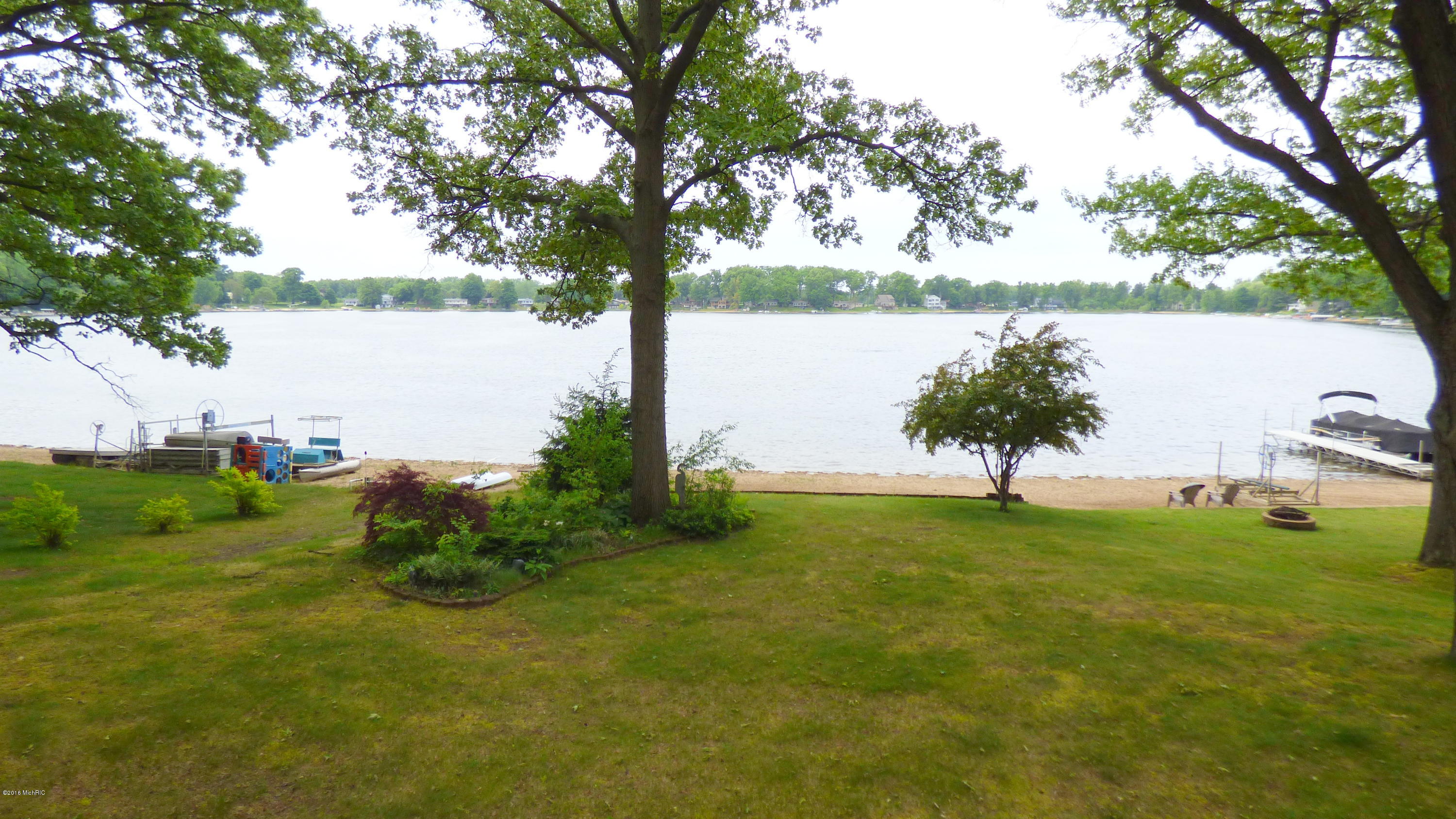 60293 Walnut Drive Decatur, MI 49045 - Photo 8 of 34 Keeler Lake