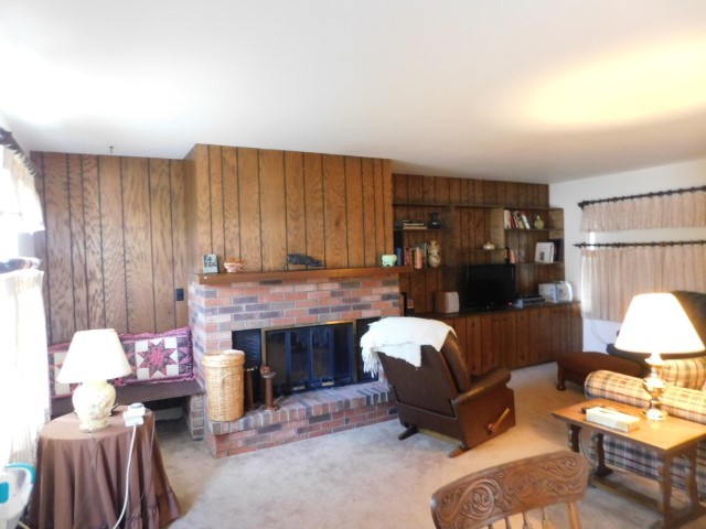 711 North 11th Street Rochelle, IL 61068 - Photo 9 of 23