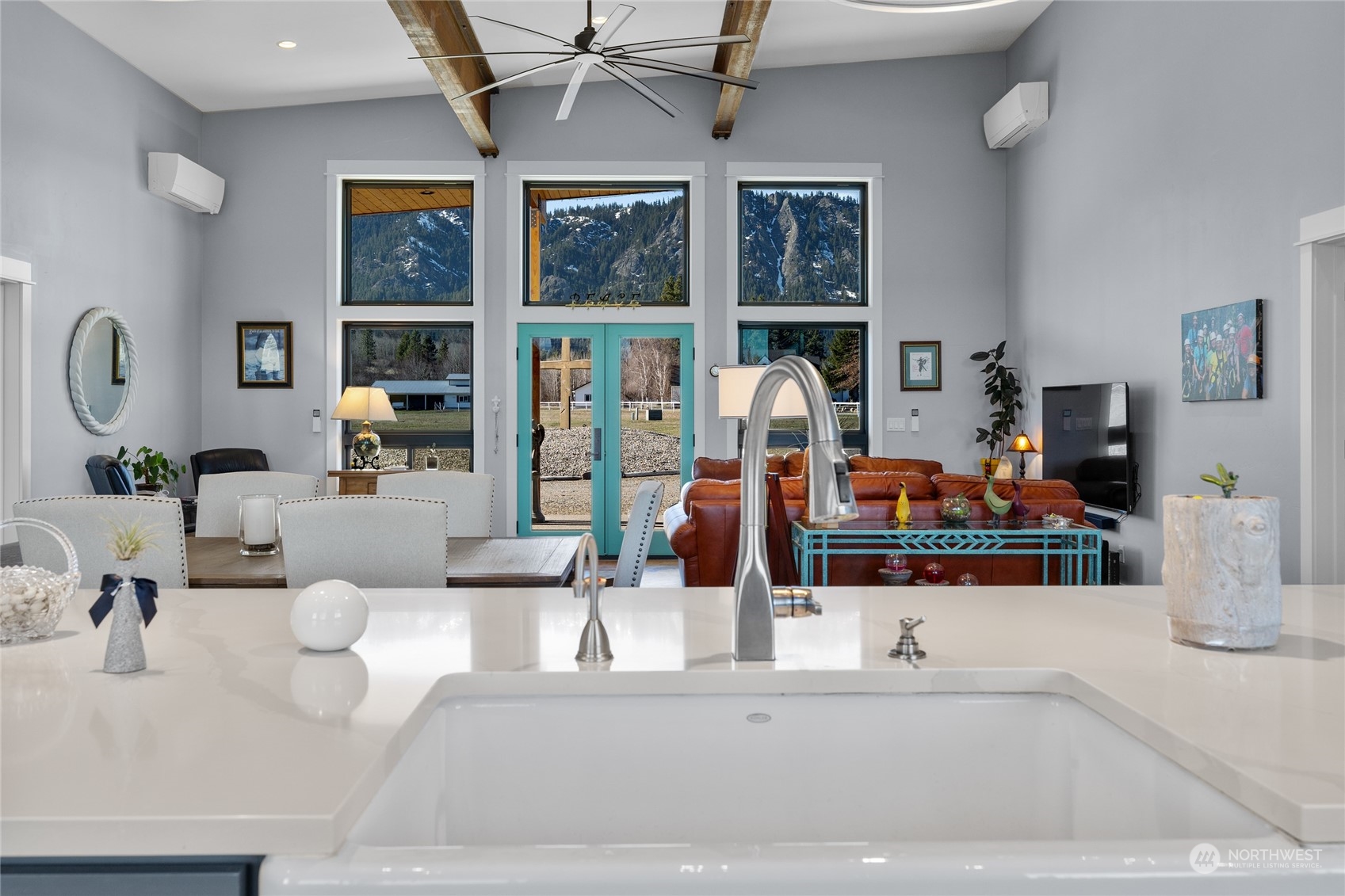 832 Pays Road Cle Elum, WA 98922 - Photo 10 of 25 a kitchen with a sink and a stove top oven