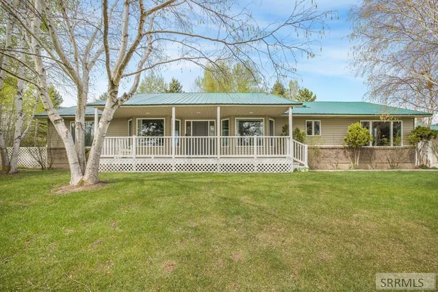 $720,000 | 248 South Karey Lane, Idaho Falls, ID 83402