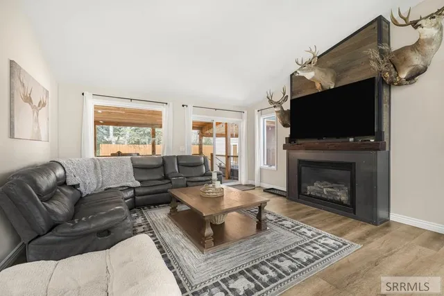 $720,000 | 248 South Karey Lane, Idaho Falls, ID 83402