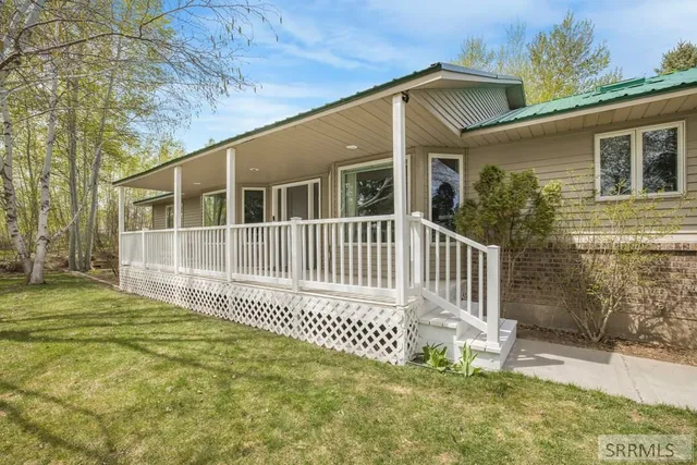 $720,000 | 248 South Karey Lane, Idaho Falls, ID 83402