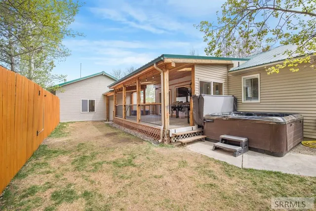 $720,000 | 248 South Karey Lane, Idaho Falls, ID 83402