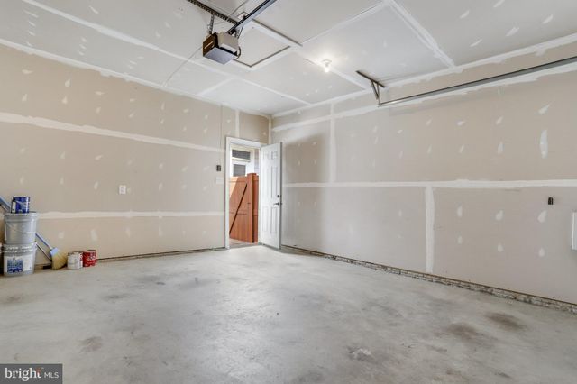 $999,999 | 3408 11th Street South, Arlington, VA 22204