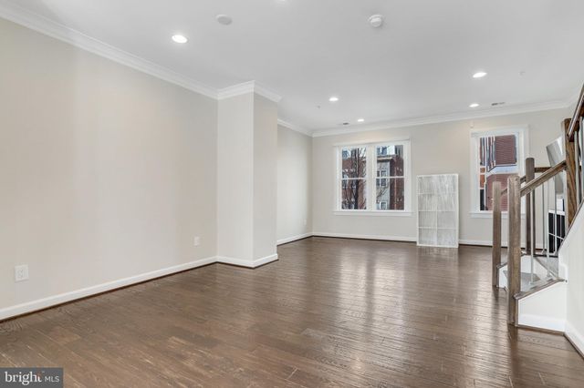 $999,999 | 3408 11th Street South, Arlington, VA 22204