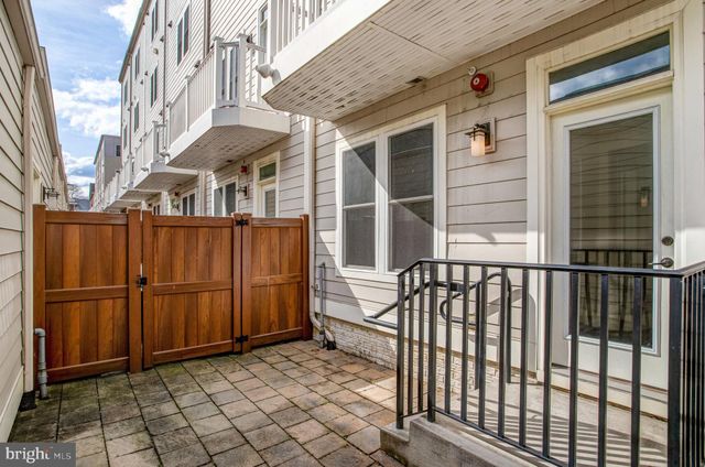 $999,999 | 3408 11th Street South, Arlington, VA 22204