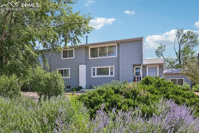 $699,900 | 1055 North 18th Street, Colorado Springs, CO 80904