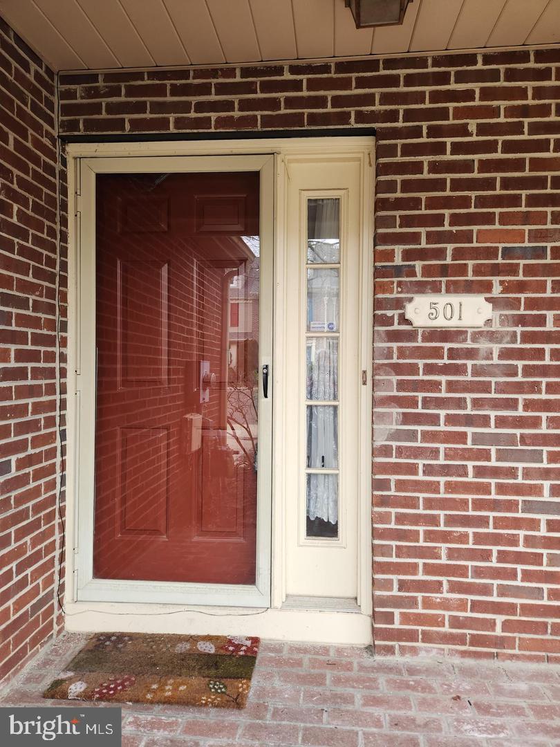 501 Berkshire Way Evesham, NJ 08053 - Photo 2 of 23