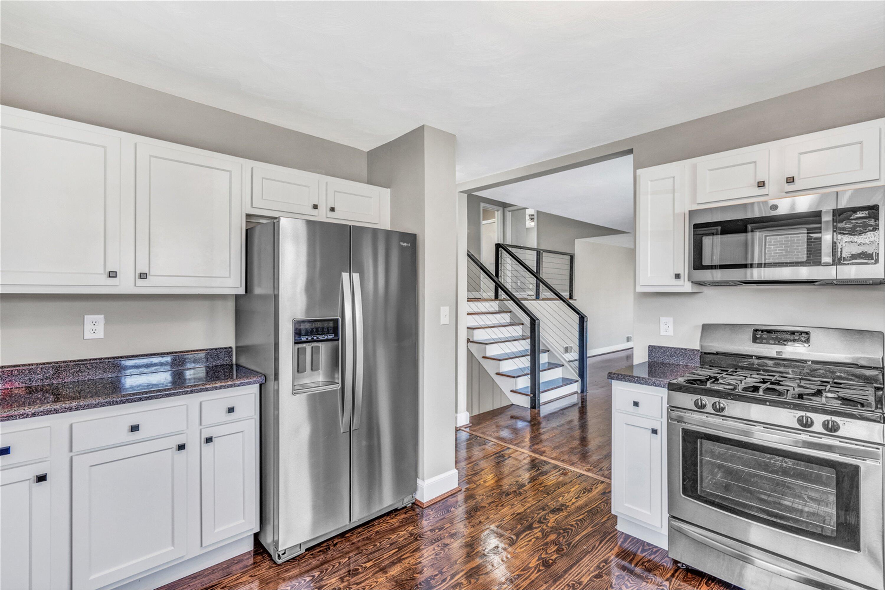 3026 Linwood Road Northwest Roanoke, VA 24017 - Photo 9 of 33 11-DSC1753