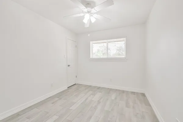 $2,000 | 7623 Yellow Pine Drive, Houston, TX 77040