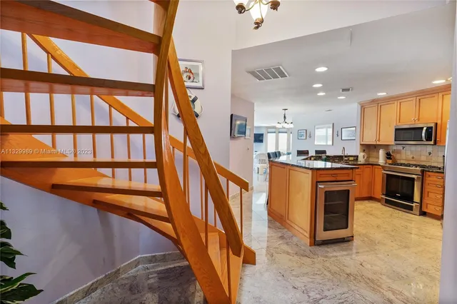 $4,750 | 900 Ocean Avenue, Unit 108, Point Pleasant Beach, NJ 08742