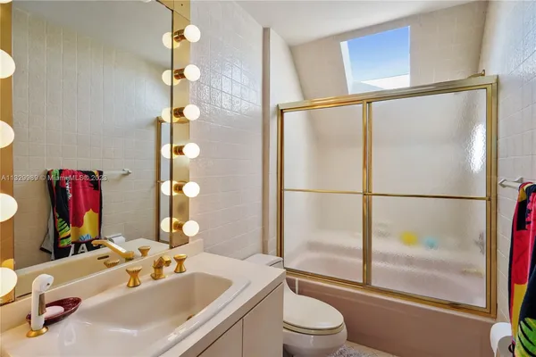 $20,000 | 900 Ocean Avenue, Unit 108, Point Pleasant Beach, NJ 08742