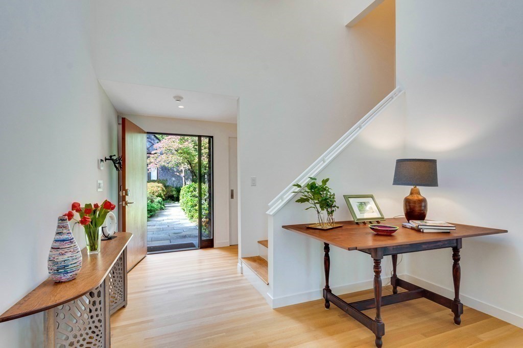 14 Baker Bridge Road Lincoln, MA 01773 - Photo 8 of 40 a workspace with furniture and a potted plant