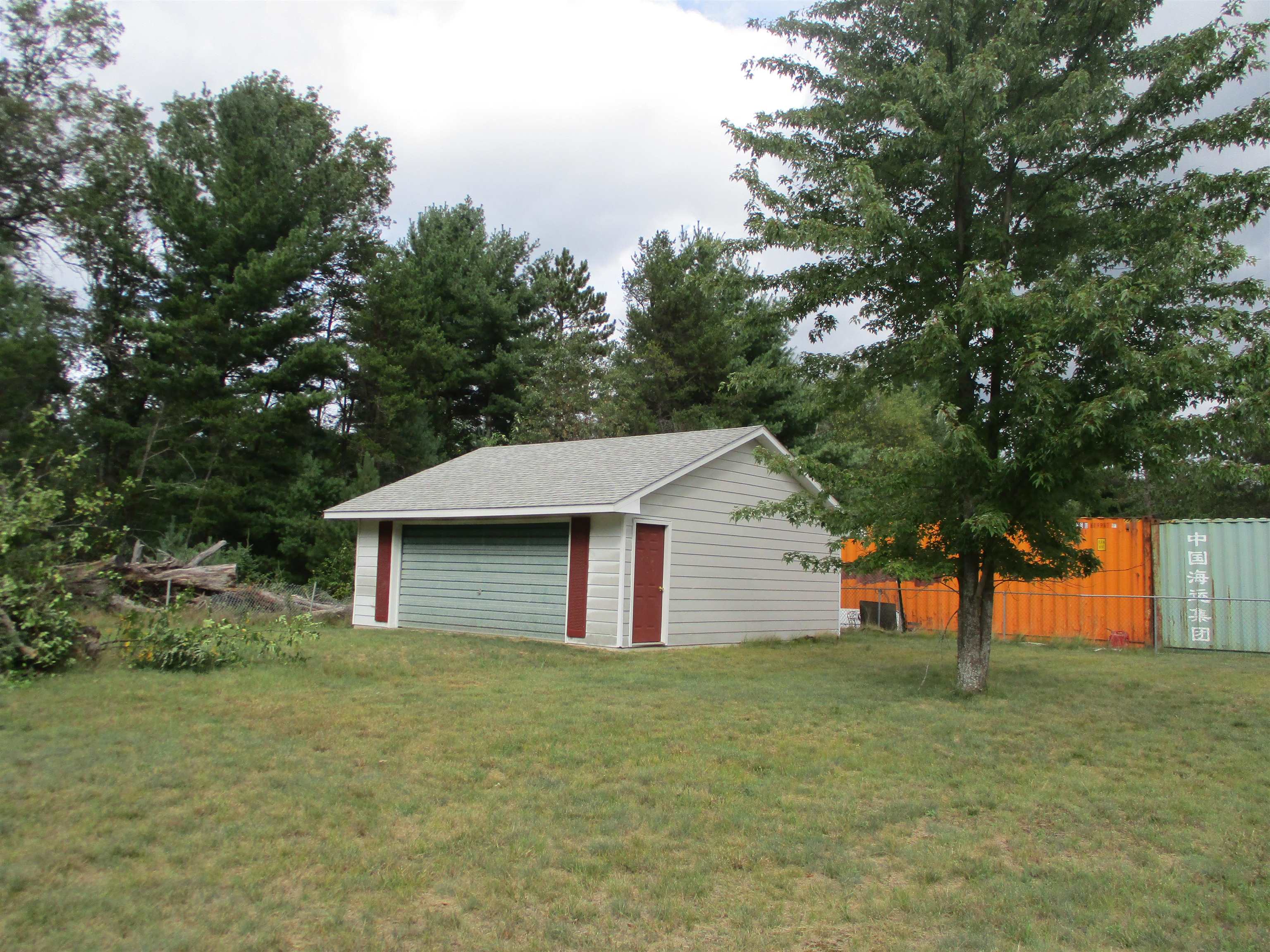 2452 North St Helen Road St. Helen, MI 48656 - Photo 5 of 27 1913854-4.JPG