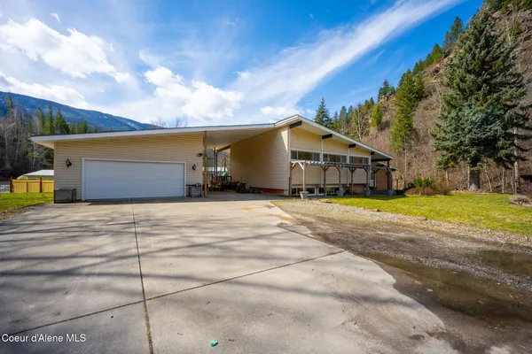 $569,900 | 9 Margaret Avenue, Kellogg, ID 83837