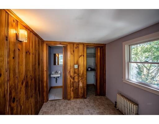 10 Putnam Road Ipswich, MA 01938 - Photo 10 of 19 a view interior of a house