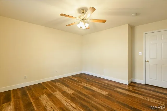 $311,000 | 815 South Suncrest Drive, Hillsboro, MO 63050