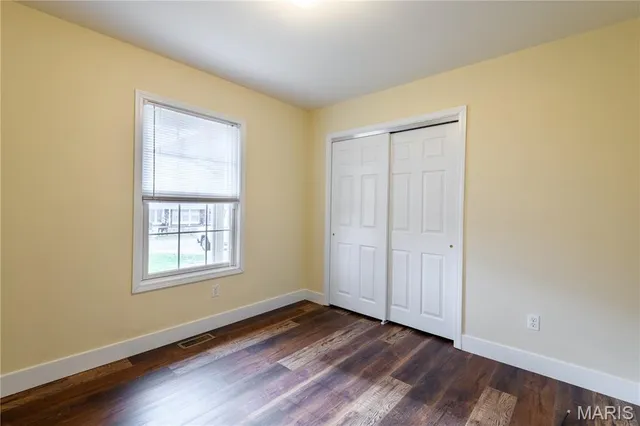 $311,000 | 815 South Suncrest Drive, Hillsboro, MO 63050