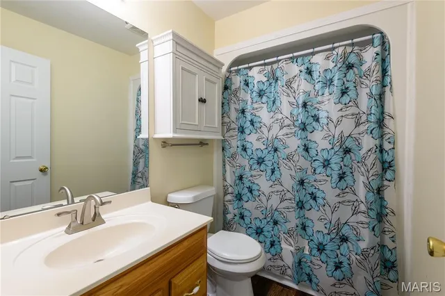 $311,000 | 815 South Suncrest Drive, Hillsboro, MO 63050