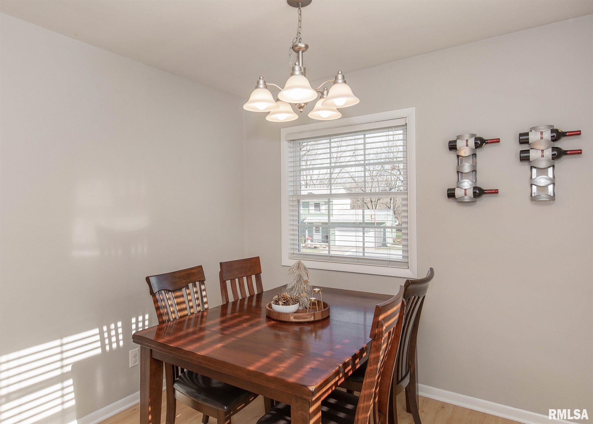 2622 Fairhaven Road Davenport, IA 52803 - Photo 11 of 29 Gallery Image 11