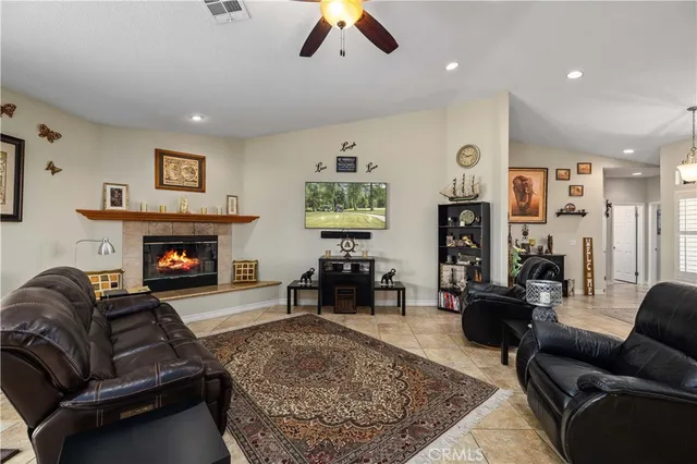 $750,000 | 8346 West W Avenue, Lancaster, CA 93536