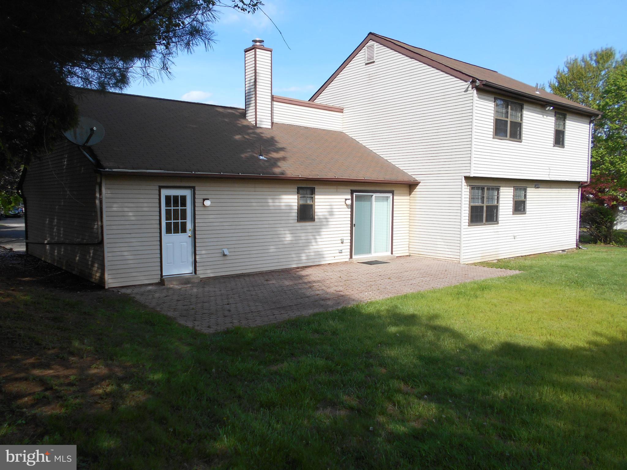 1760 Whitebriar Road Southampton, PA 18966 - Photo 2 of 24 Gallery Image 2