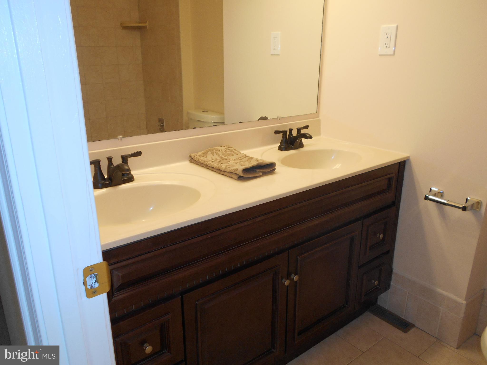 1760 Whitebriar Road Southampton, PA 18966 - Photo 18 of 24 Gallery Image 18