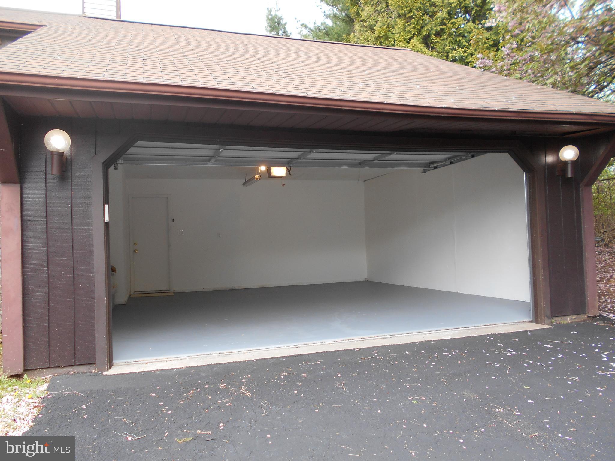 1760 Whitebriar Road Southampton, PA 18966 - Photo 22 of 24 Gallery Image 22