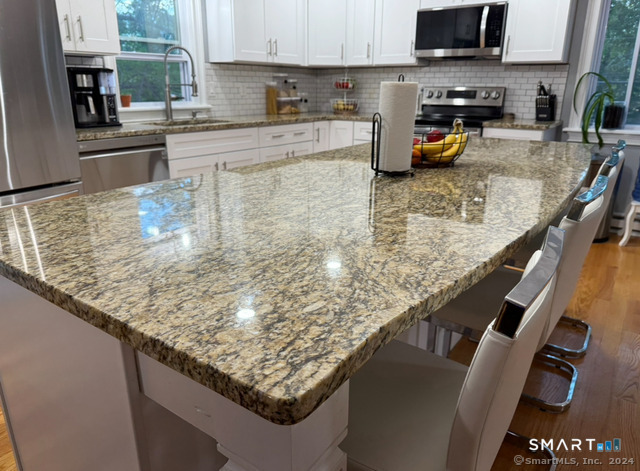 105 Brick Top Road Windham, CT 06280 - Photo 12 of 21