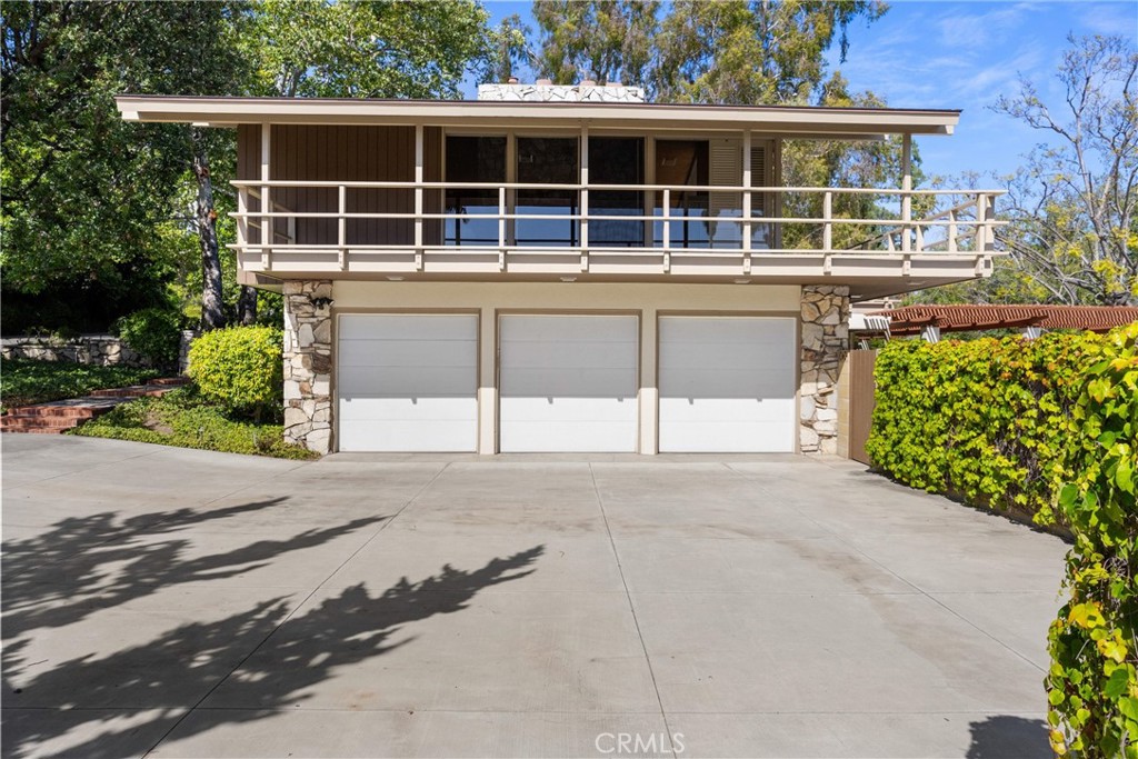 8780 Hillcrest Road Buena Park, CA 90621 - Photo 7 of 62 3 Car Garage and Extra Large Driveway