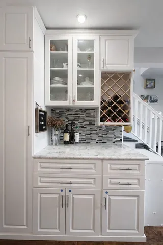 $4,500 | 4151 West Fullerton Avenue, Chicago, IL 60639